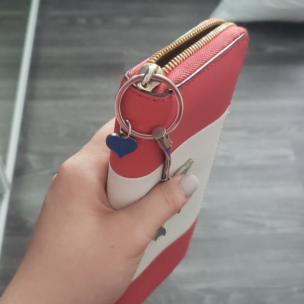 MK Spring Wallet - Picture 4 of 5